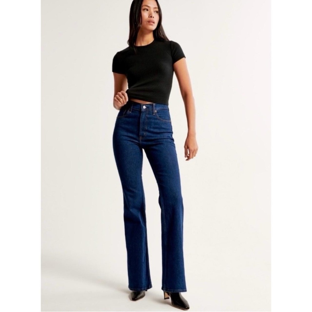 Abercrombie & Fitch The Vintage Flare High Rise Jeans